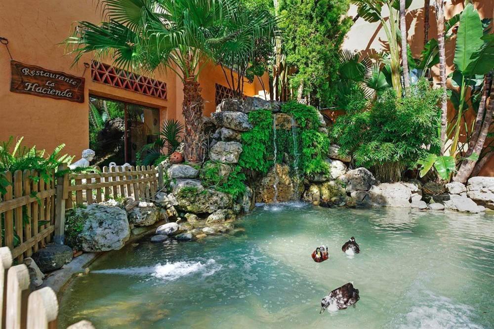 Skysea Holidays Riviera Del Sol Malaga Bagian luar foto