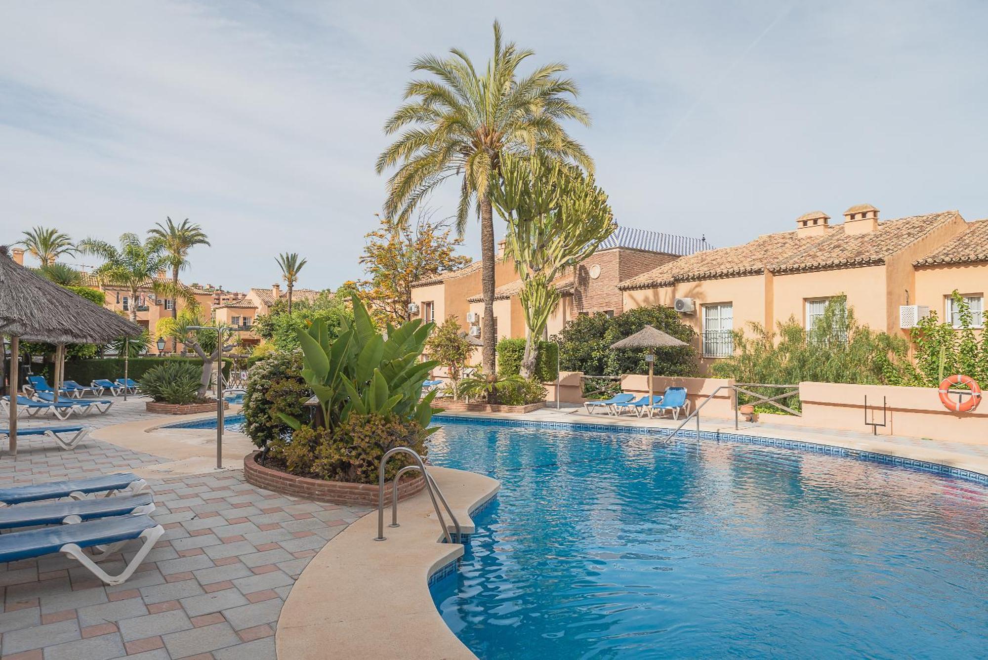Skysea Holidays Riviera Del Sol Malaga Bagian luar foto