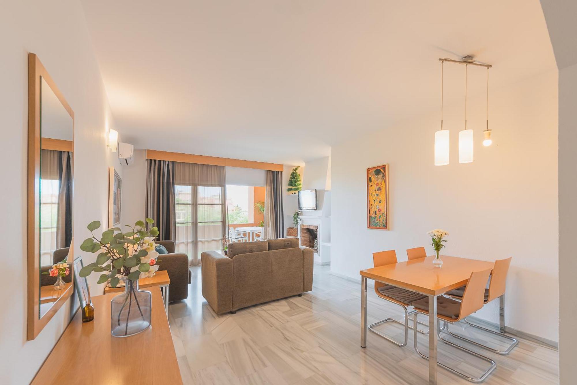 Skysea Holidays Riviera Del Sol Malaga Bagian luar foto